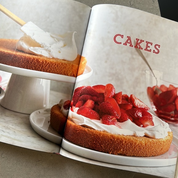 Like New! Better Baking book by Genevieve Ko - Picture 3 of 5
